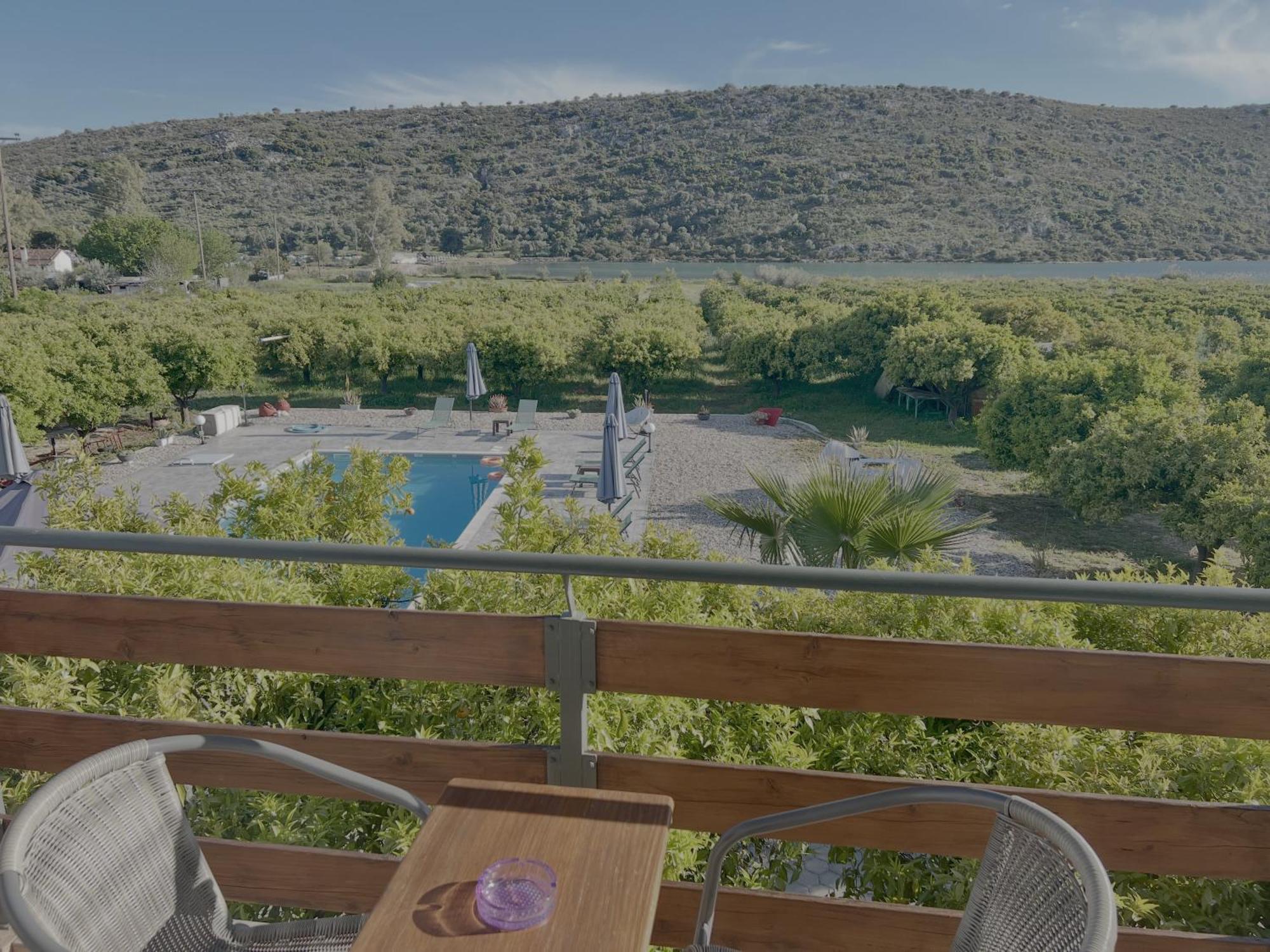 Ferienwohnung Ktima Klimentini Vivári Exterior foto